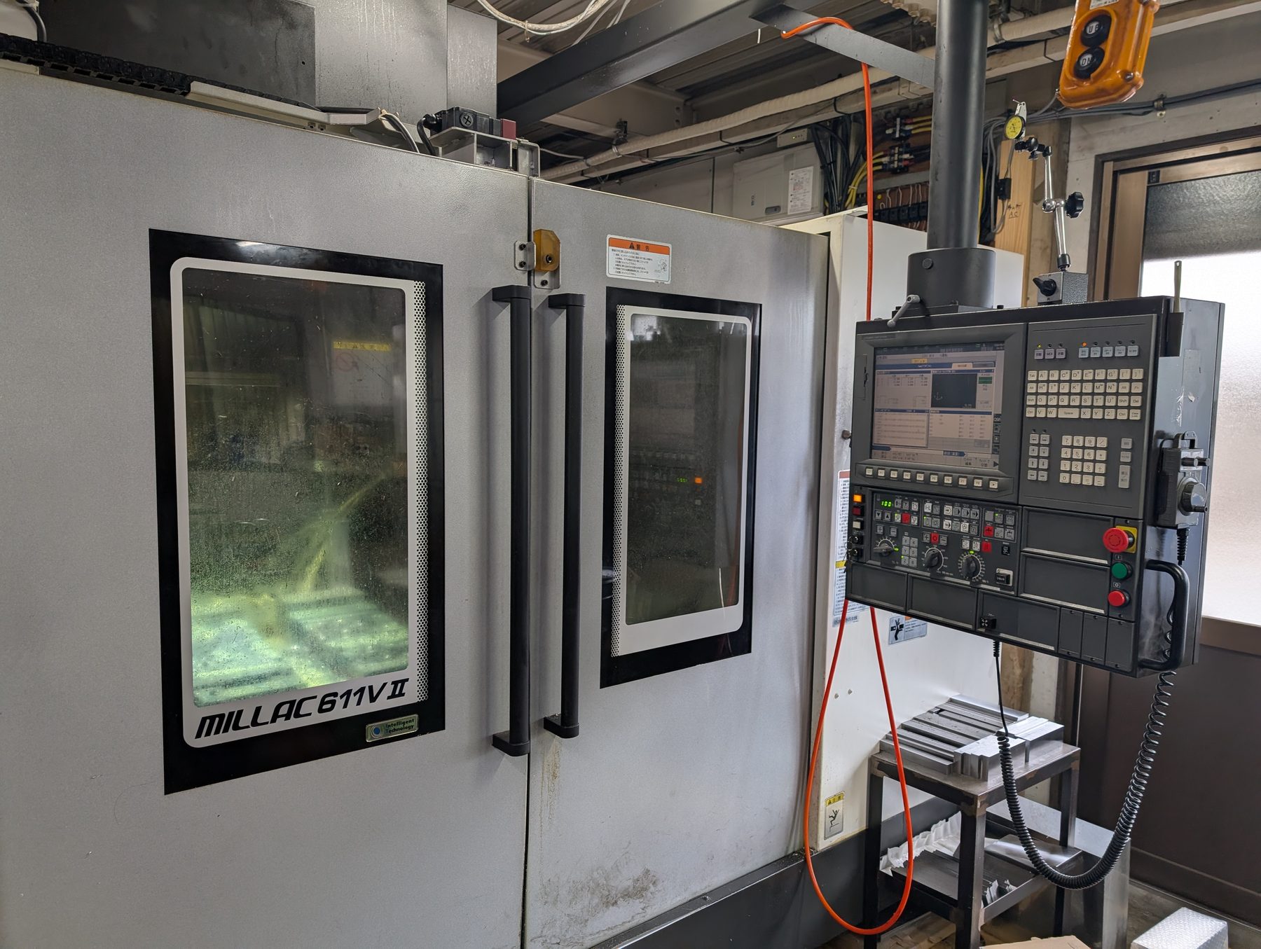OKUMA MILLAC 611VⅡ 立形マシニングセンタ